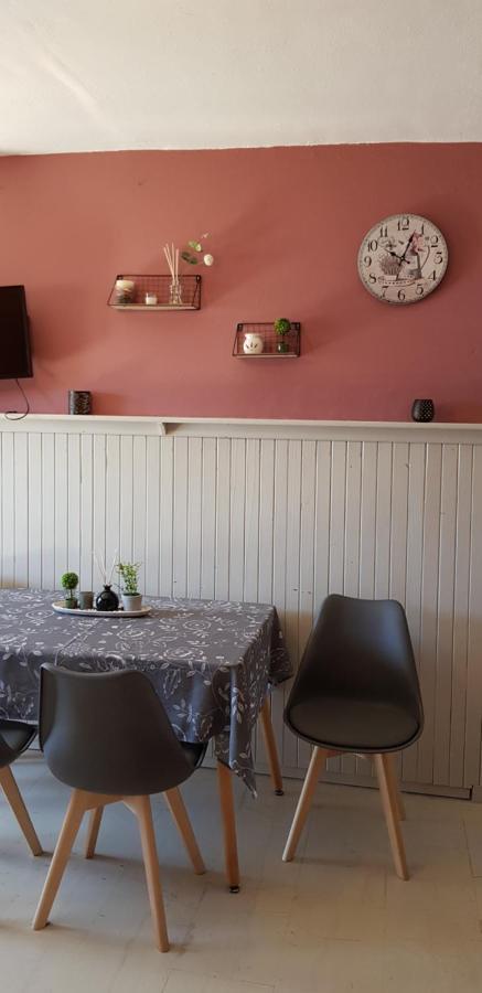 Niki "S Apartment Plaka  Екстер'єр фото