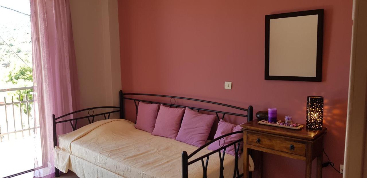 Niki "S Apartment Plaka  Екстер'єр фото