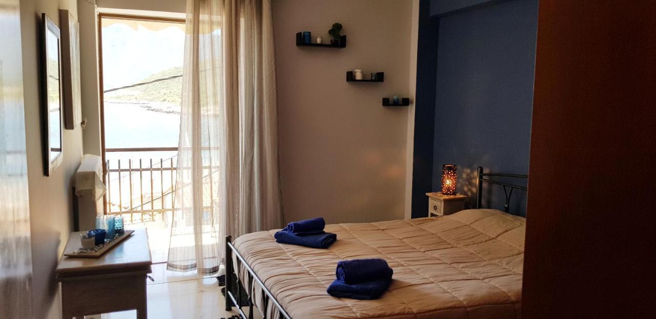 Niki "S Apartment Plaka  Екстер'єр фото